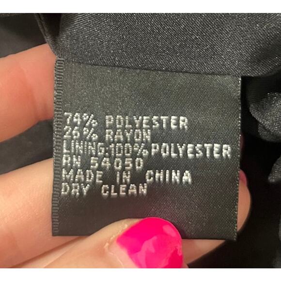 Albert Nipon Black Tailored Blazer Button Closure Minimalist Classic Size 10 - Picture 7 of 8